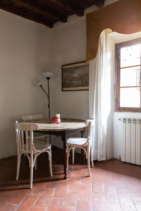 Comfy Apartment Near Palazzo Pitti Florence Exterior photo